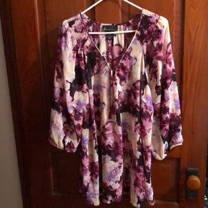 3 for $20 closet clearance. Lane Bryant shear blouse in beautiful floral print